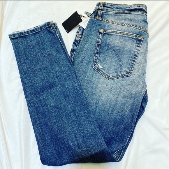 Joe's Jeans Denim - NWT $185 Joe’s Boyfriend Slim Distressed Jeans 31